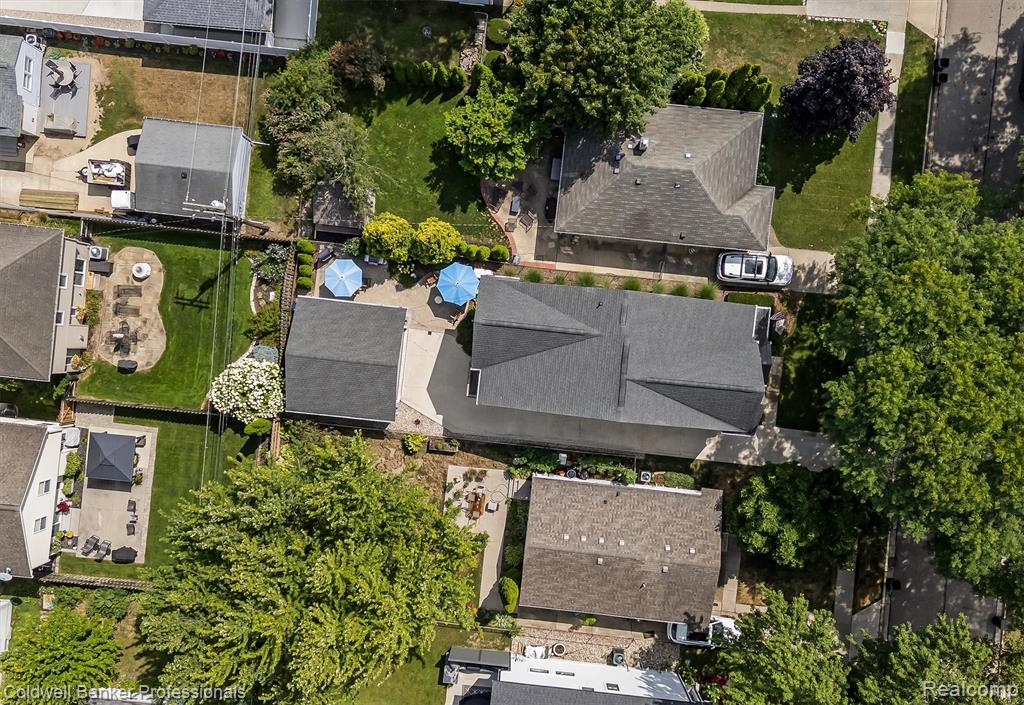 main property photo 56