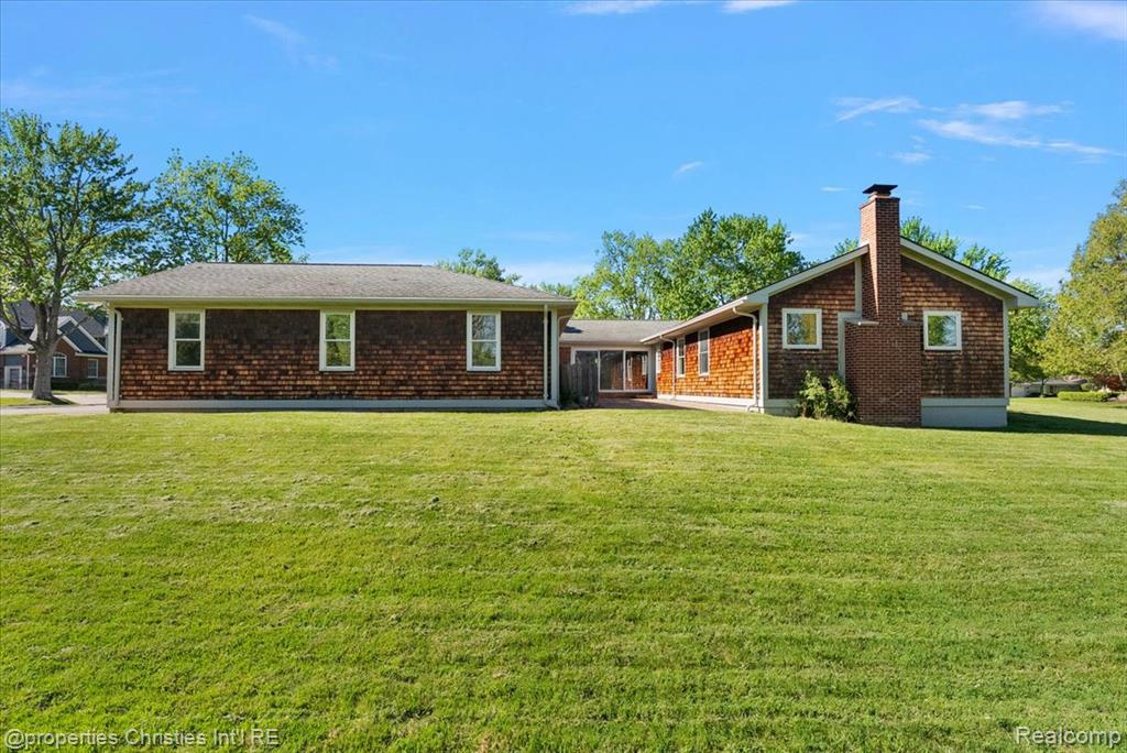 main property photo 49