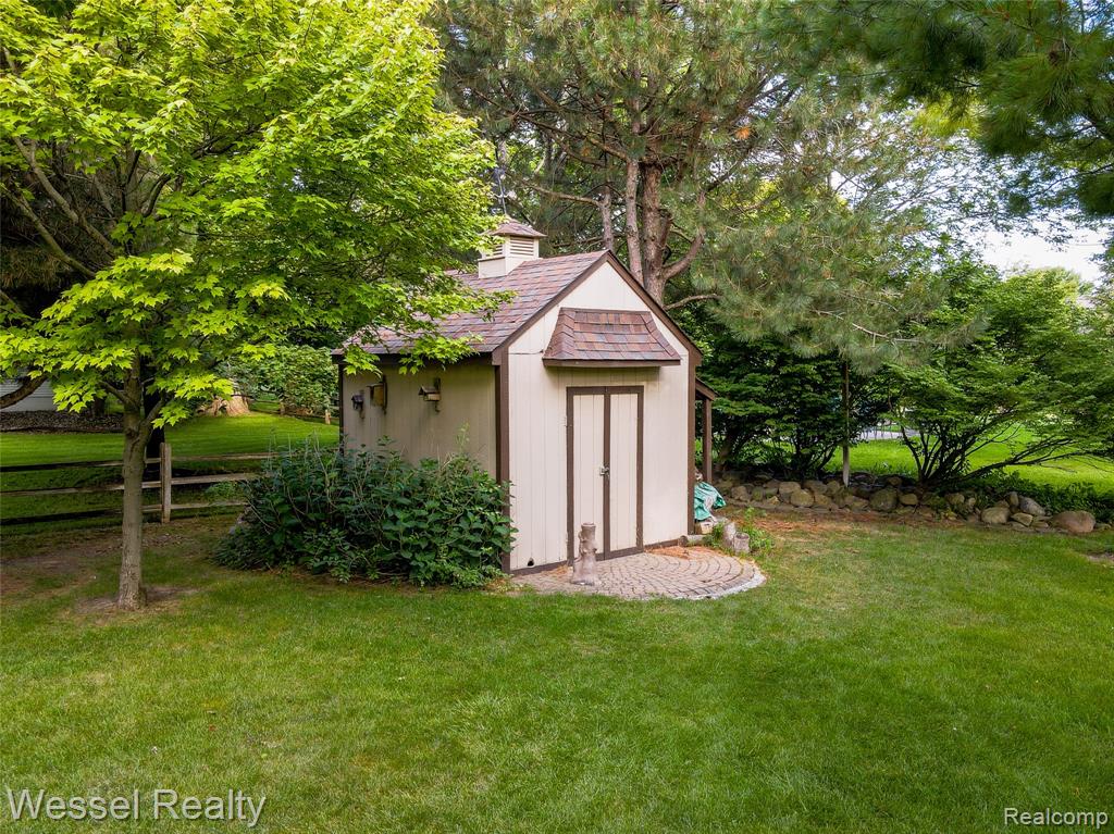 main property photo 53