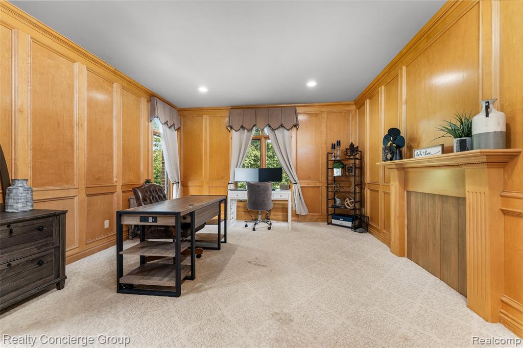 main property photo 46