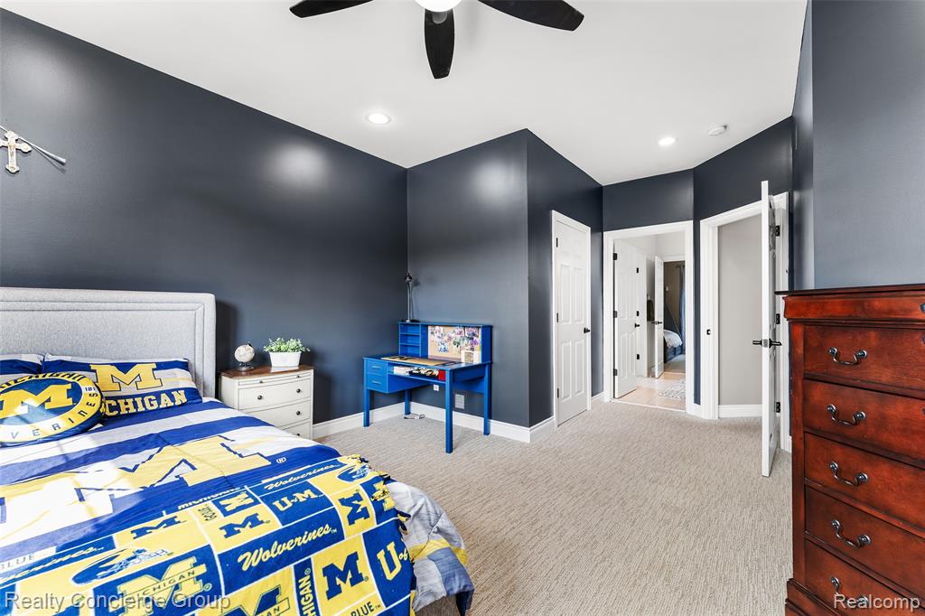 main property photo 52