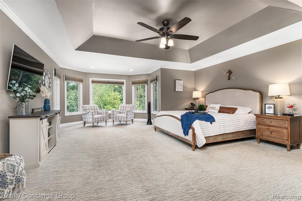 main property photo 59