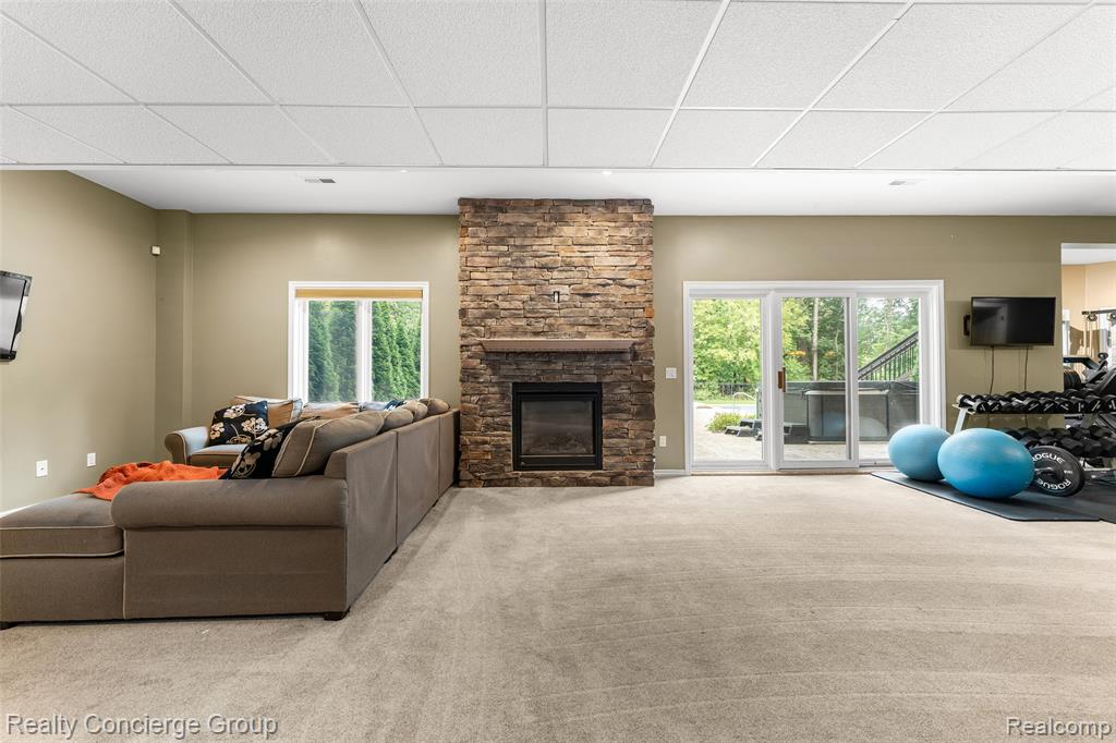 main property photo 68