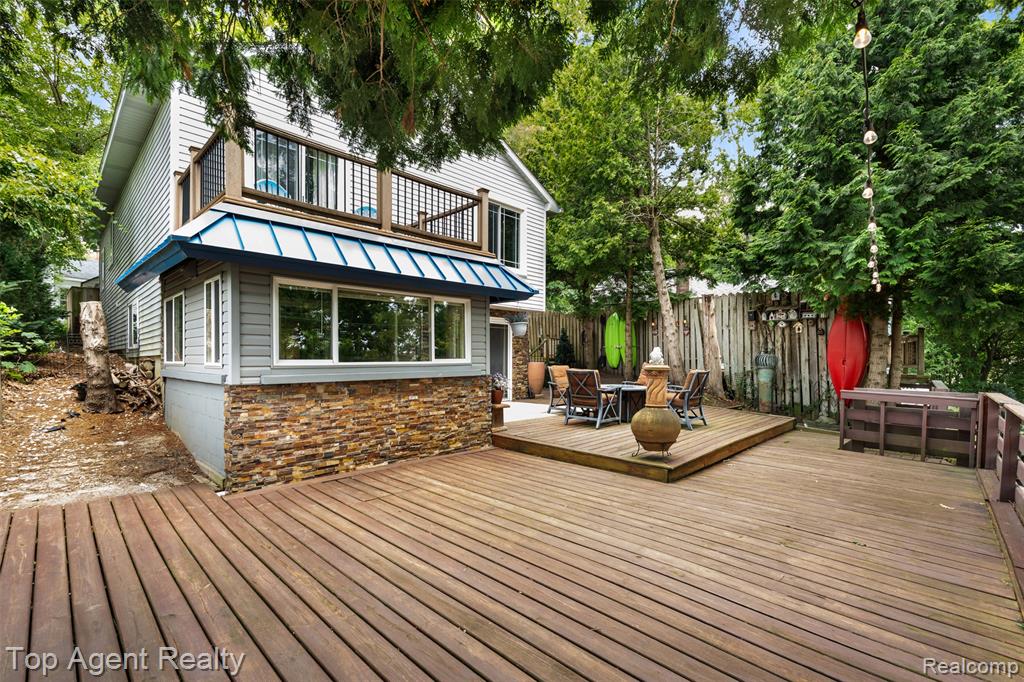 main property photo 49