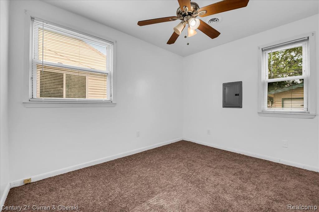 property viewer photo 10