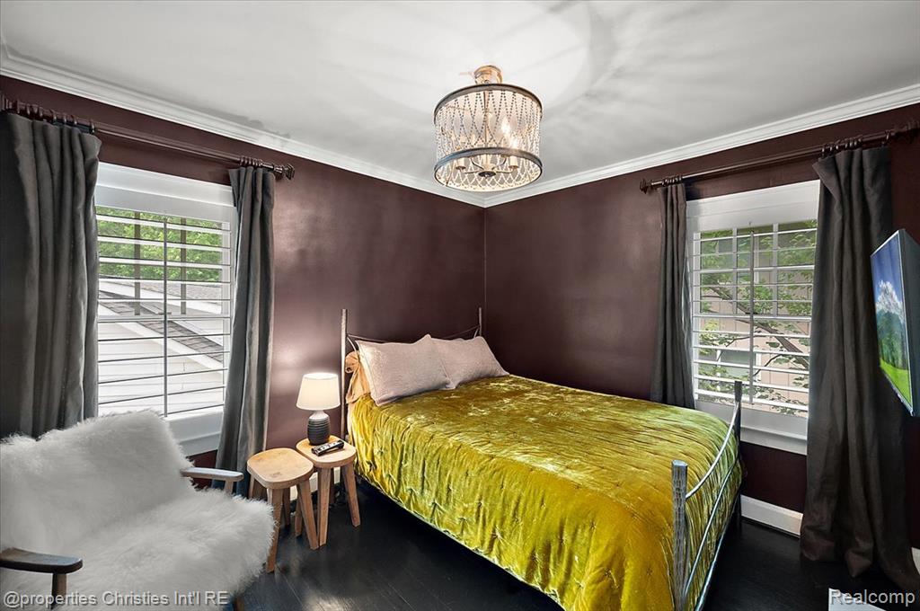 main property photo 57