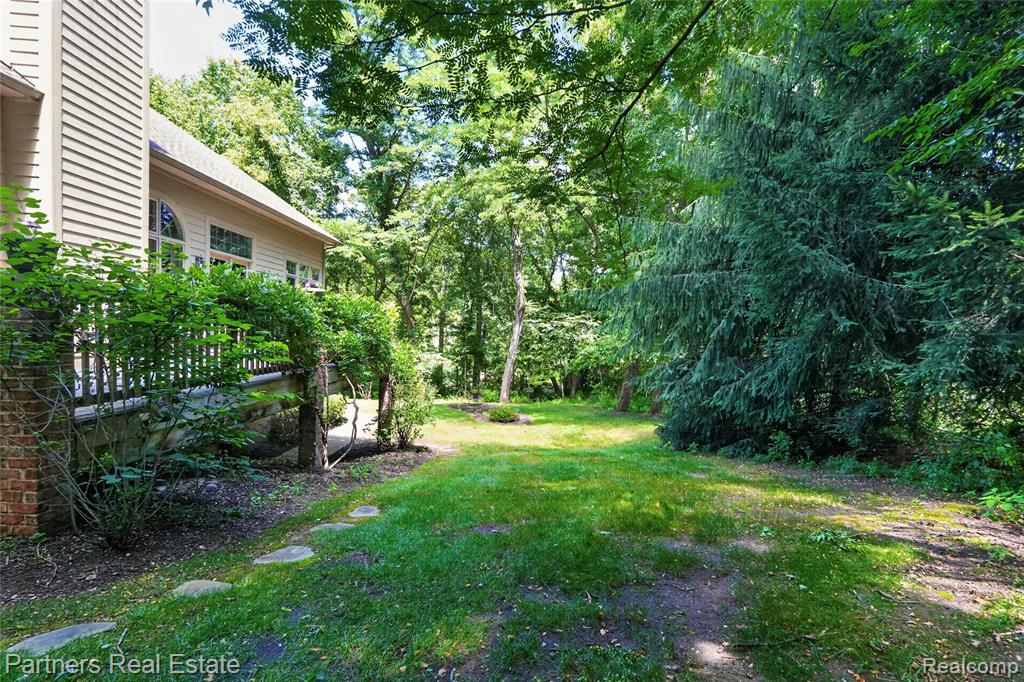 main property photo 65