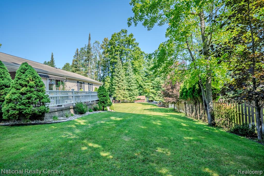 main property photo 43