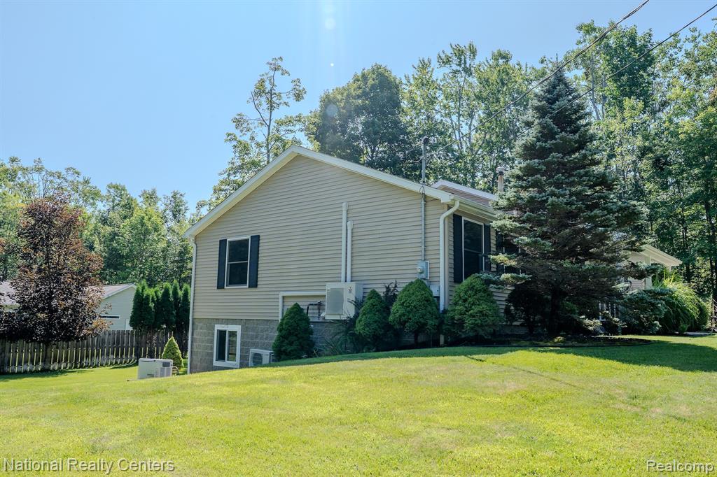 main property photo 47