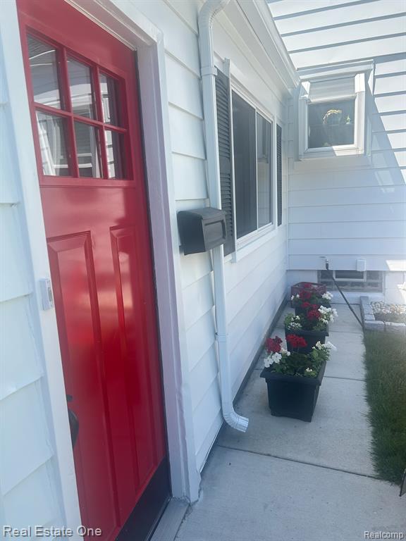 main property photo 51