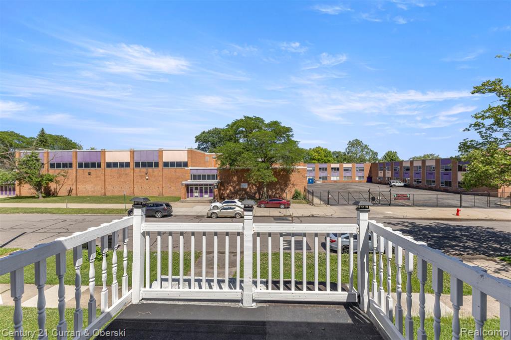 main property photo 21
