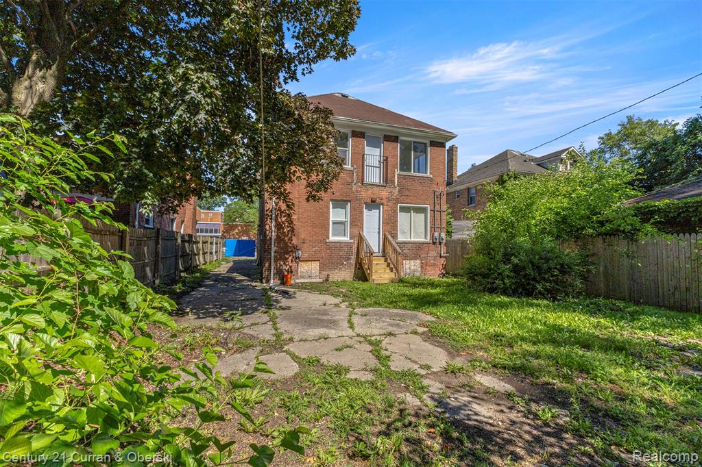 main property photo 42