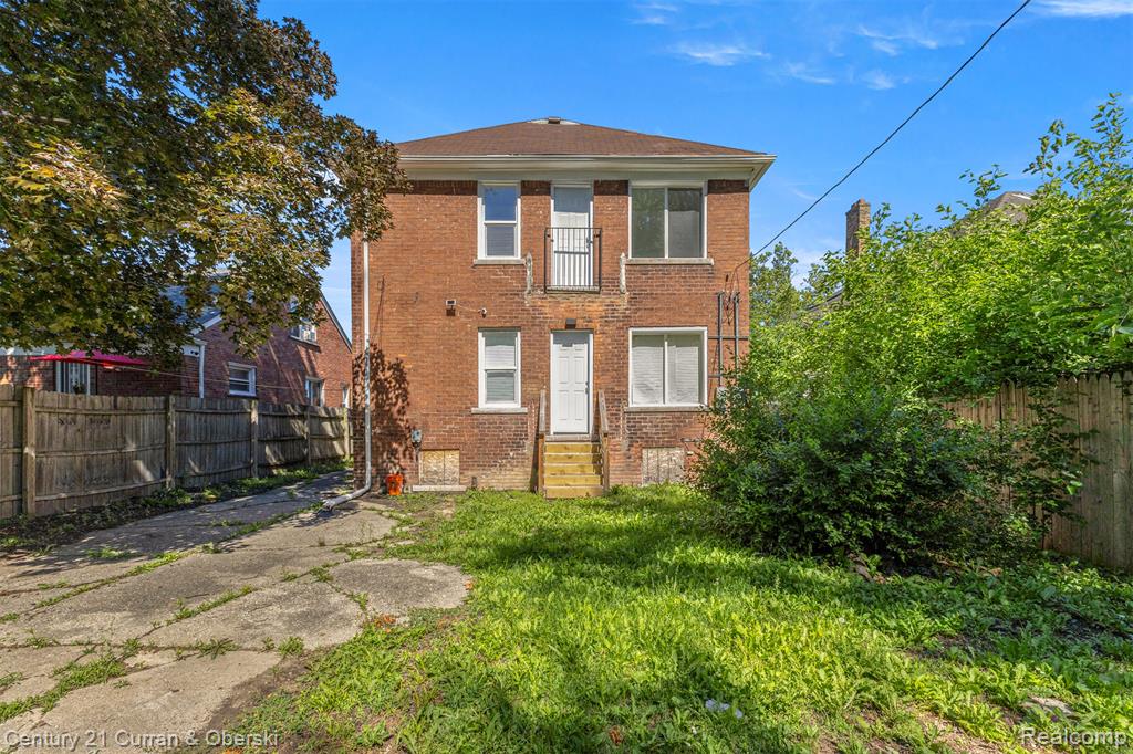 main property photo 43
