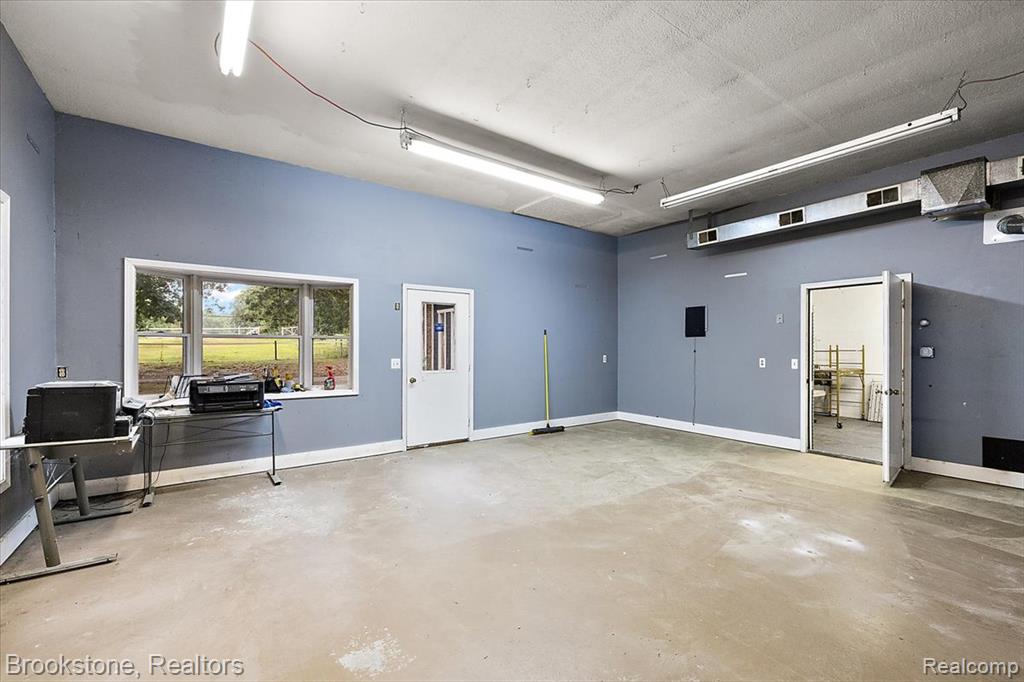 main property photo 63