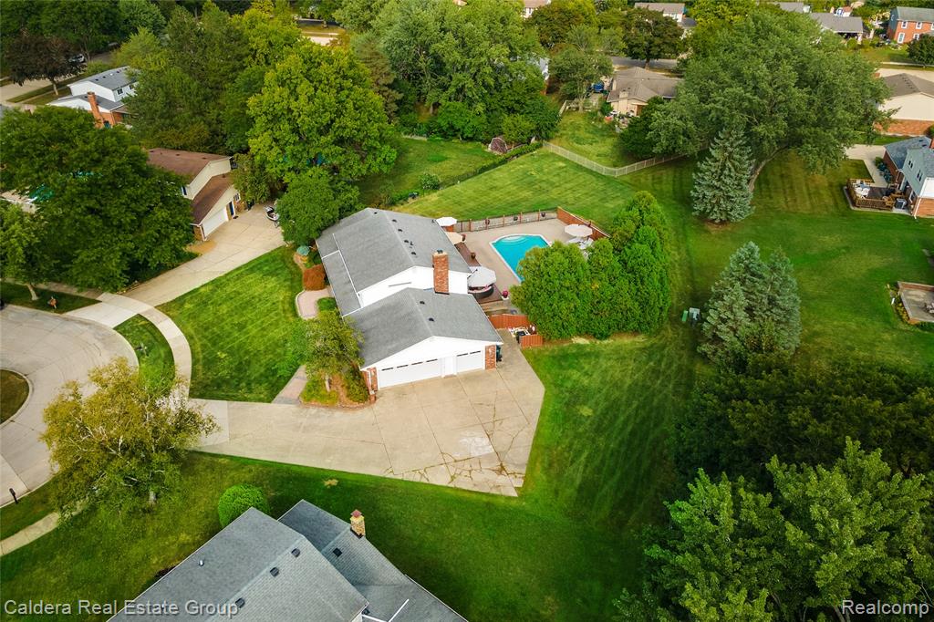 main property photo 62