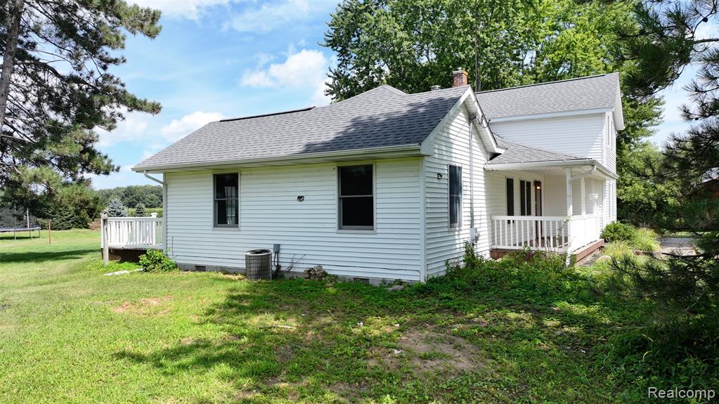 main property photo 7