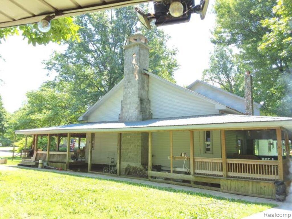 main property photo 10