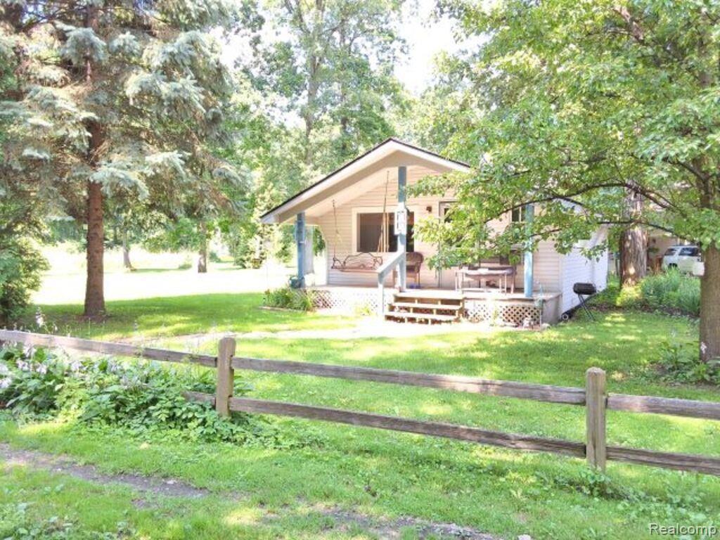 main property photo 42
