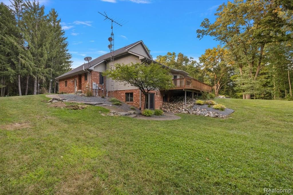 main property photo 12