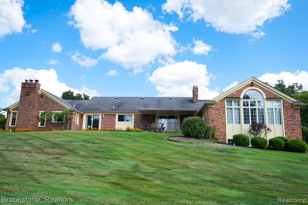main property photo 3