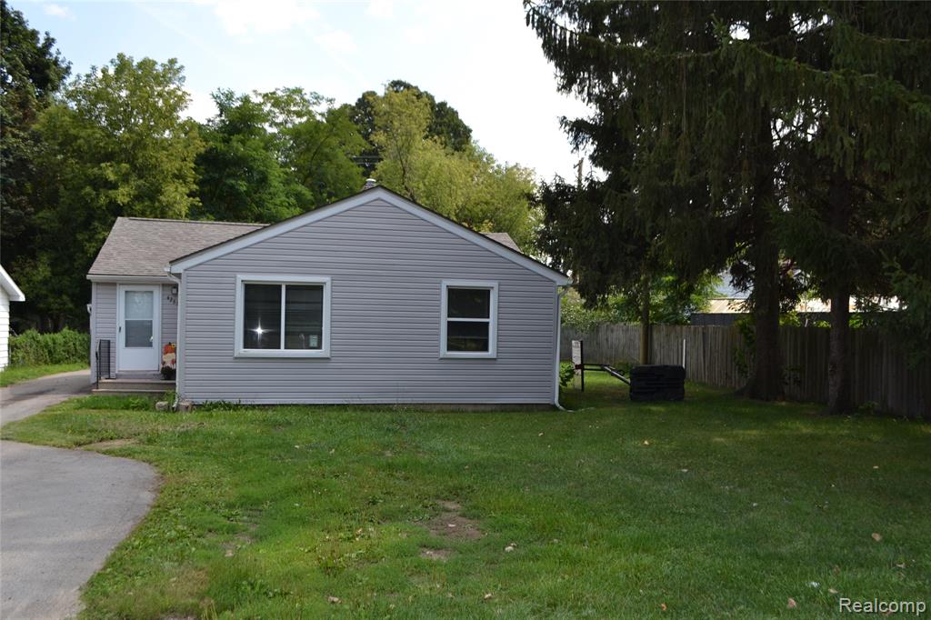 main property photo 38