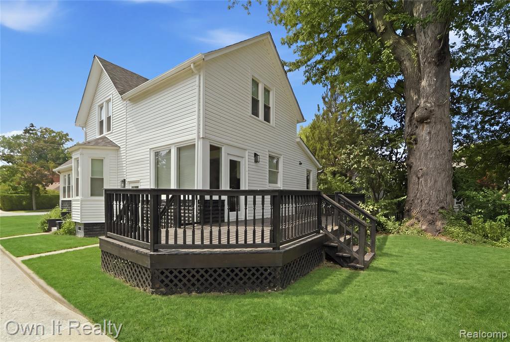 main property photo 35