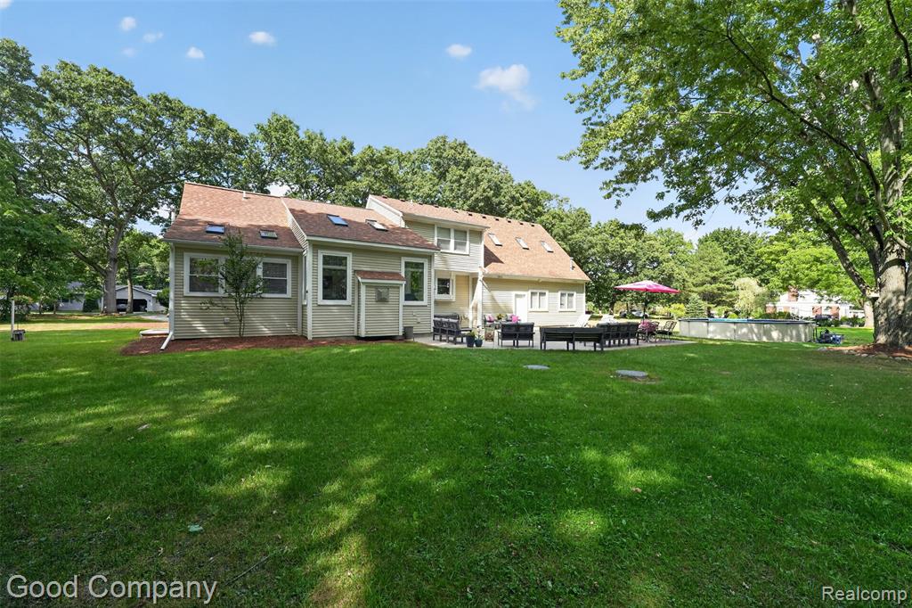 main property photo 48