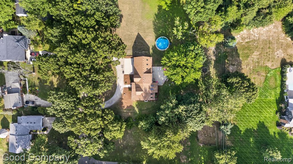 main property photo 67