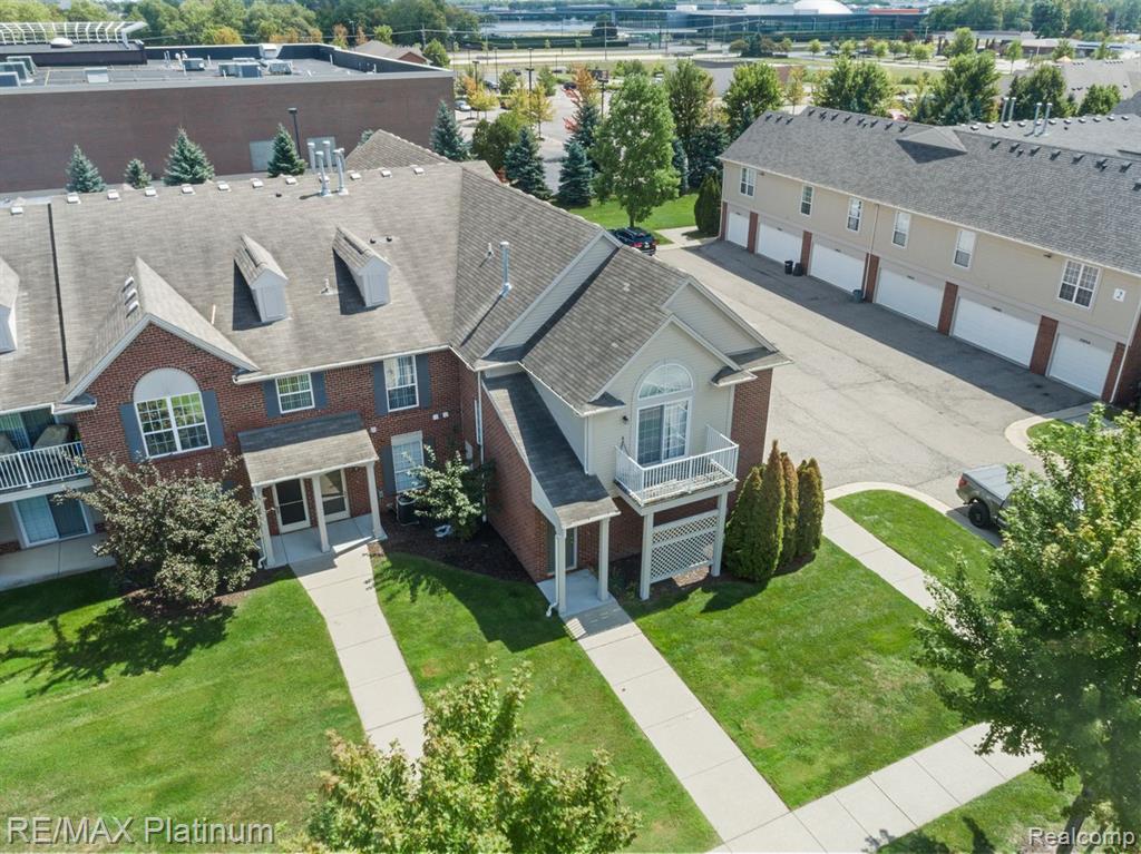 main property photo 18