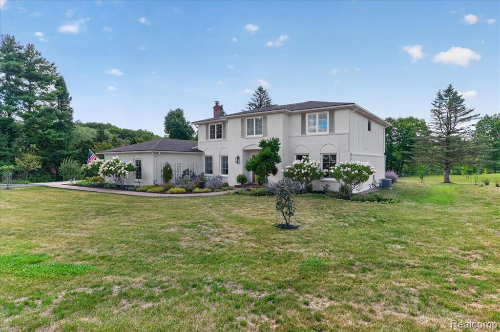 main property photo 2