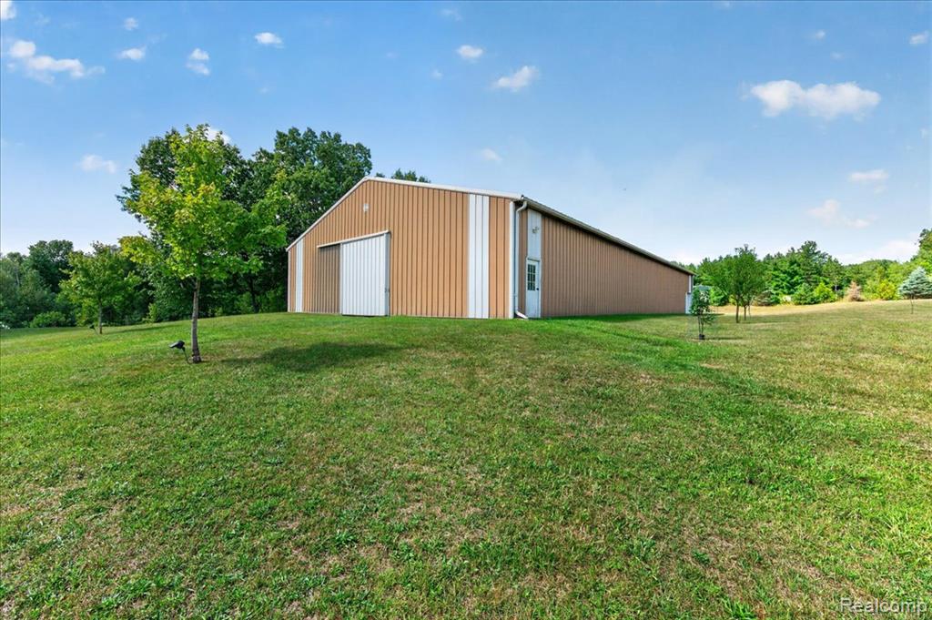main property photo 54