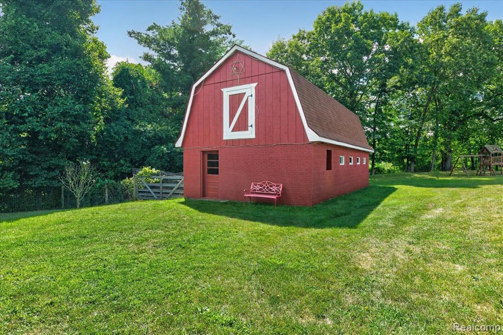 main property photo 55