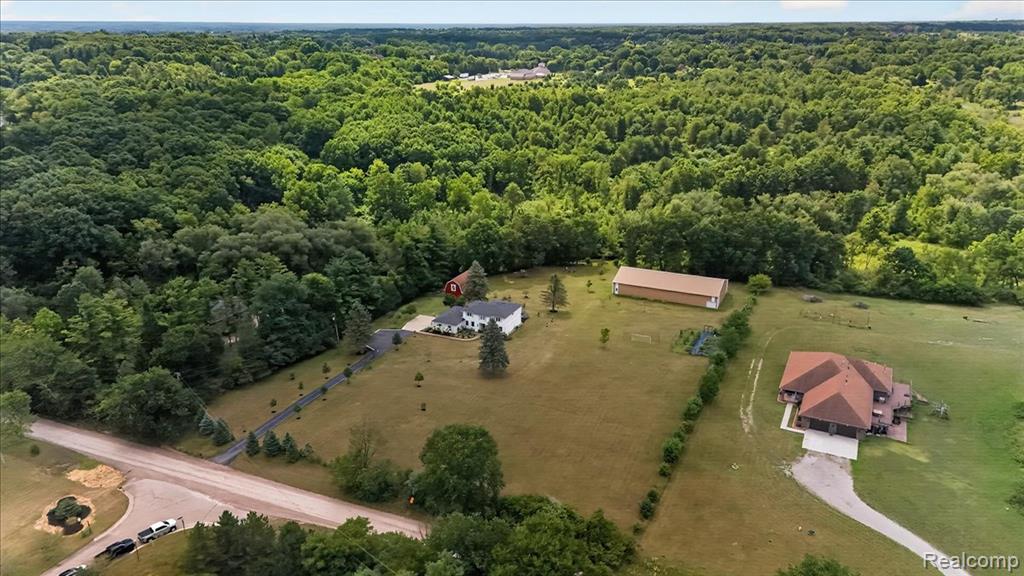 main property photo 61