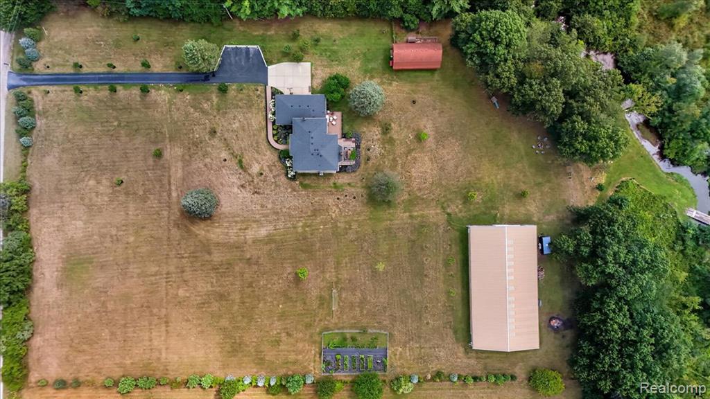 main property photo 68