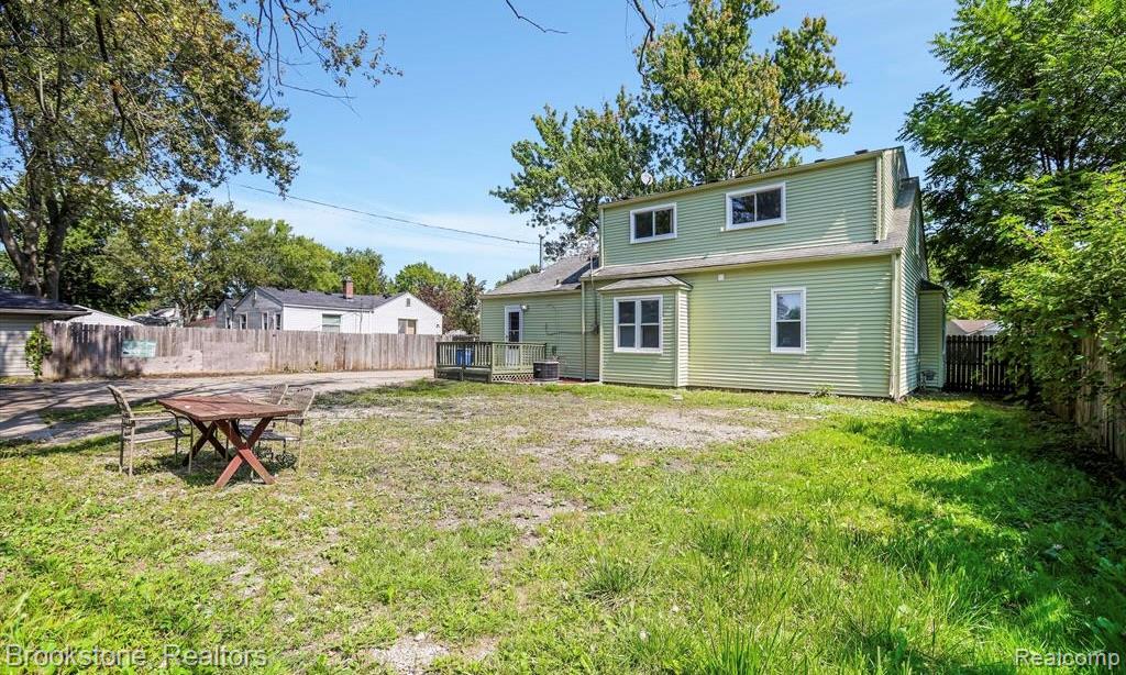 main property photo 51