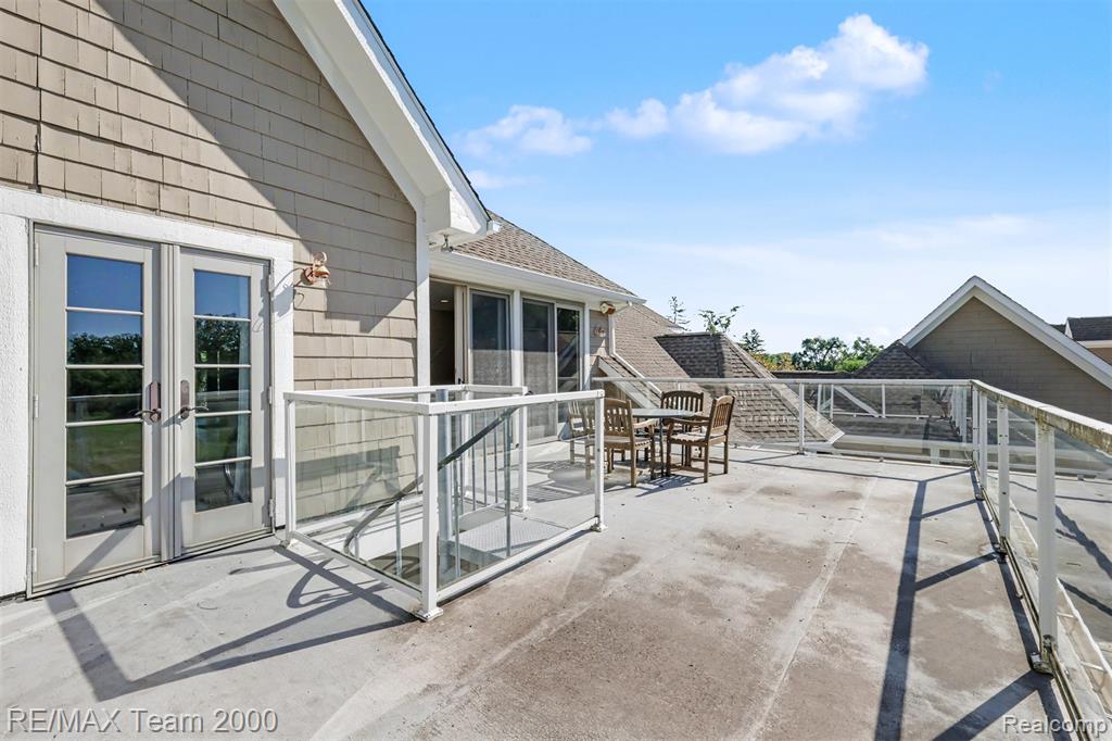 main property photo 61