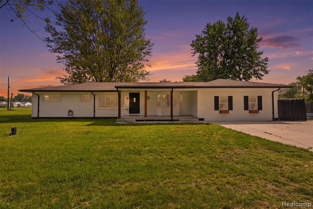 main property photo 50