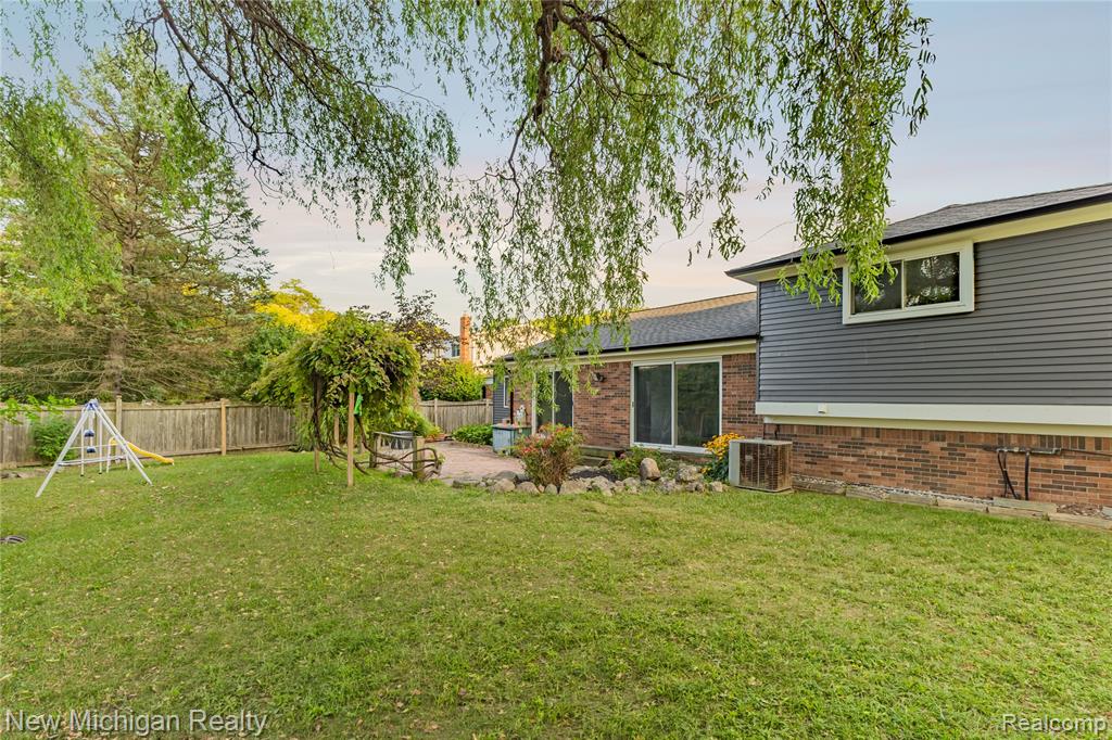 main property photo 58