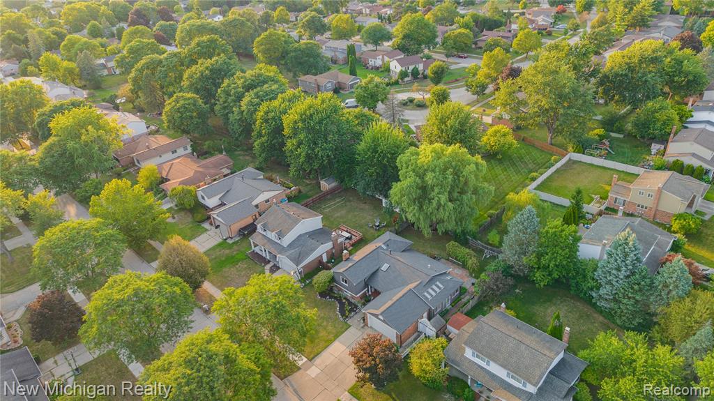 main property photo 65