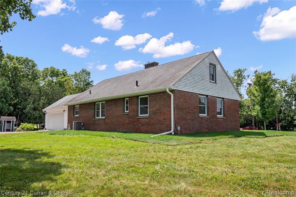 main property photo 38
