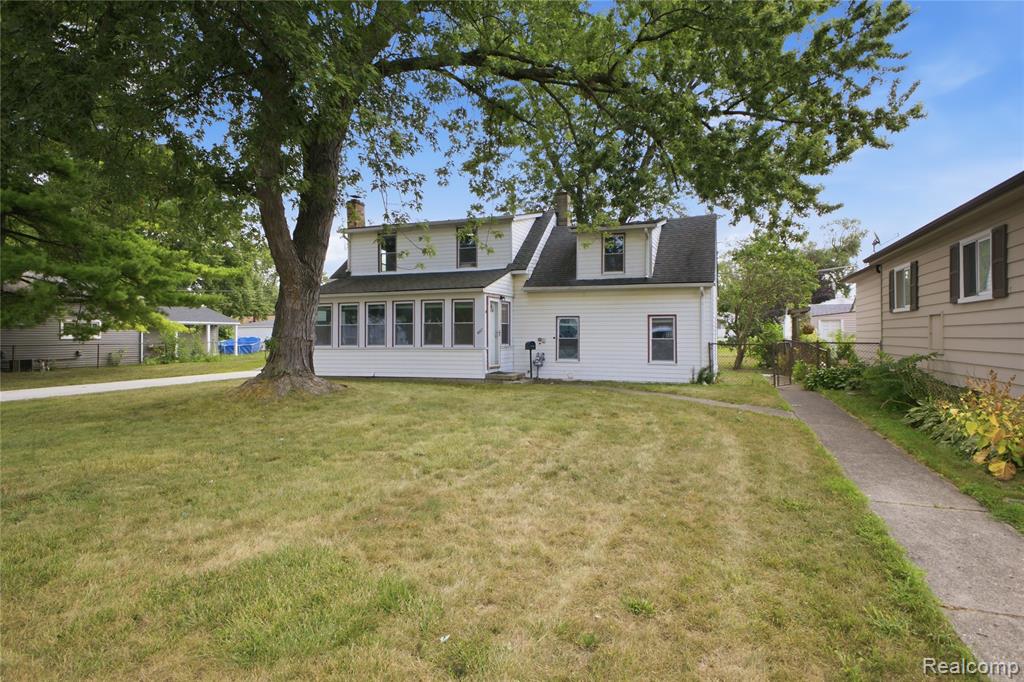 main property photo 27
