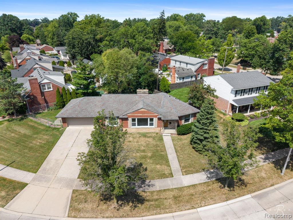 main property photo 52