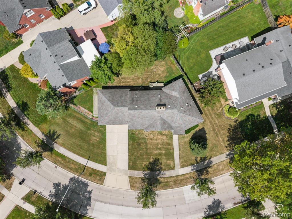 main property photo 56