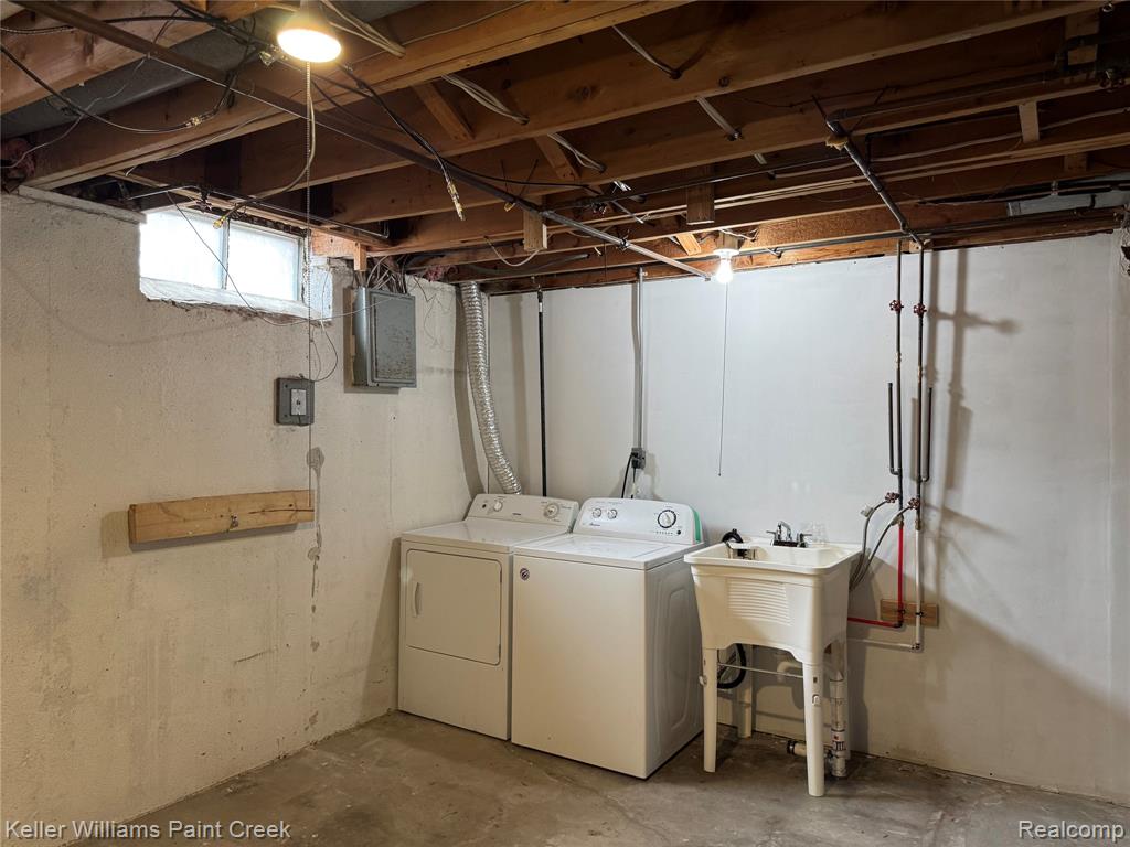 main property photo 19