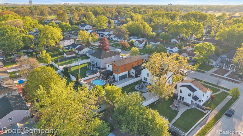 main property photo 56
