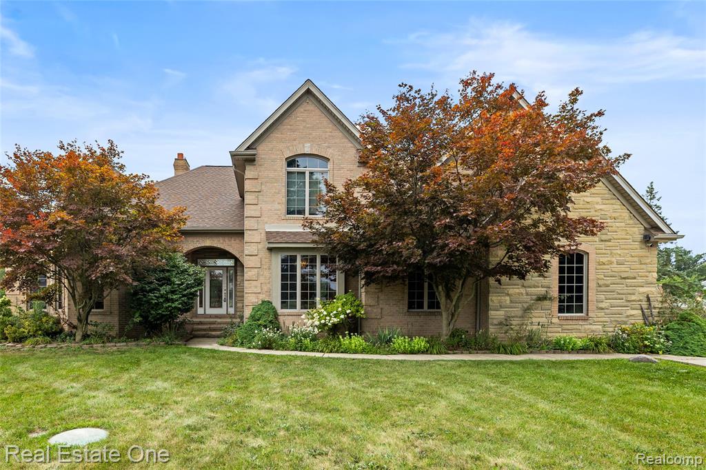 main property photo 25