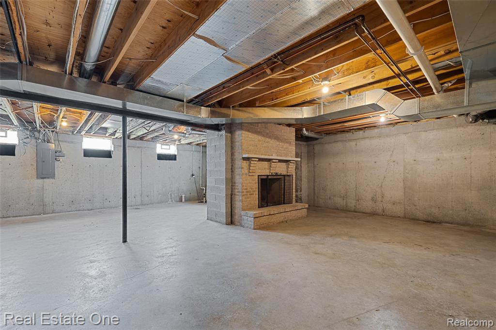 main property photo 57