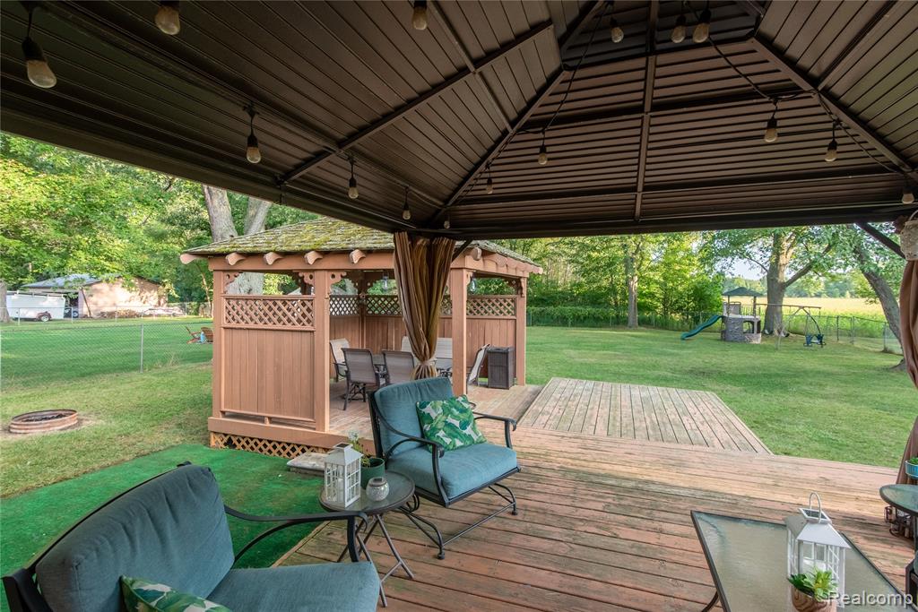main property photo 58