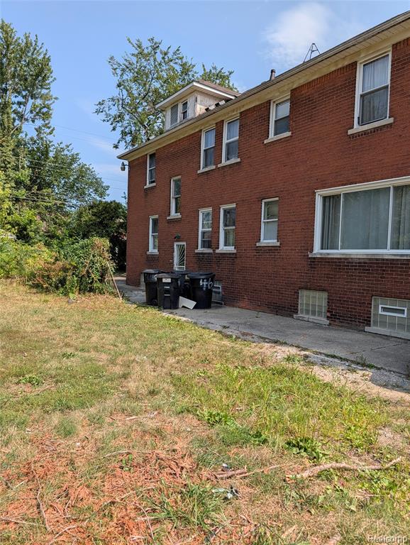 main property photo 3