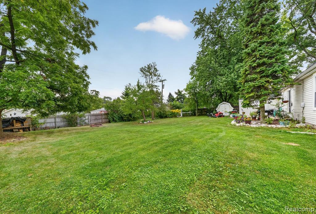 main property photo 52